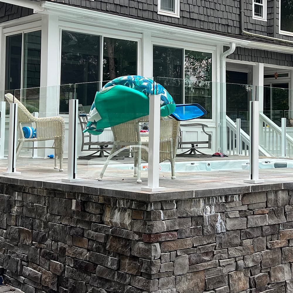 Topless Glass Corner Posts