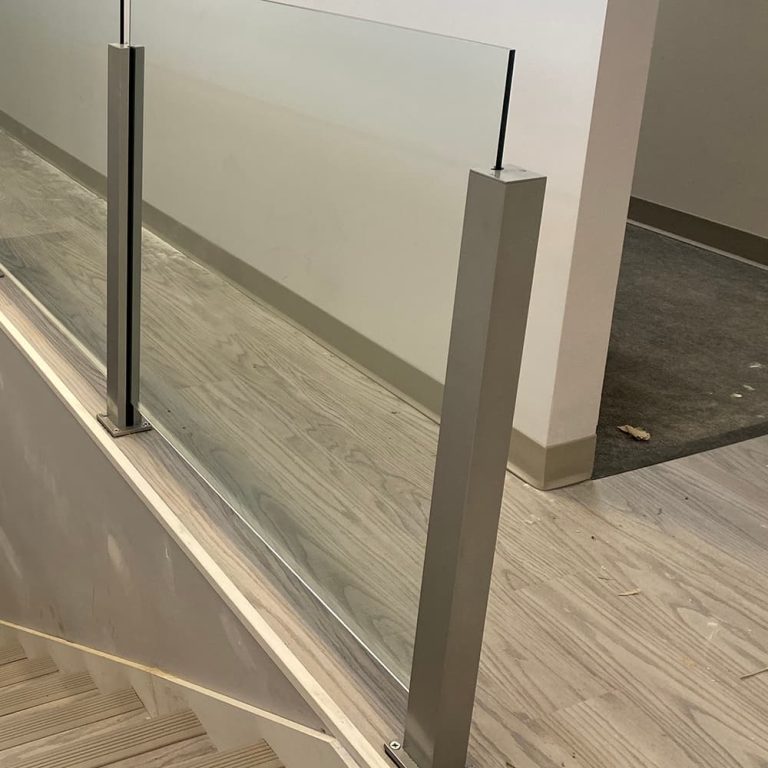Topless Glass End Posts